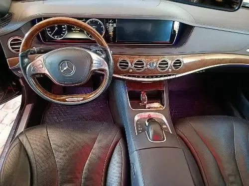 مرسيدس S550