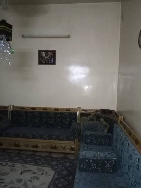 بيت ارضي للبيع مع ارض ديار