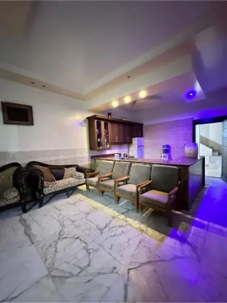 مزرعة في طريق المطار للايجار