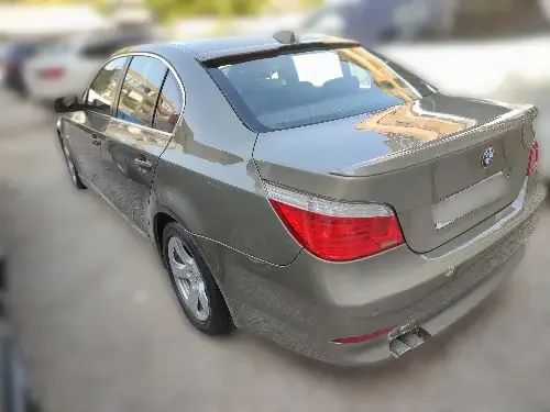 BMW E60 530i 2006.