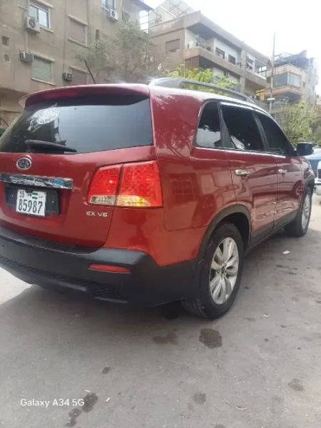 كيا سورينتو ٧ مقاعد اكمل وصف للاجار اليومي