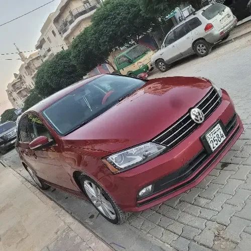سيارة فوكس فاكن جيتا نظيفة