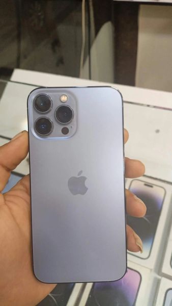 ايفون 13 برو ماكس