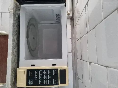 ميكروويف للبيع