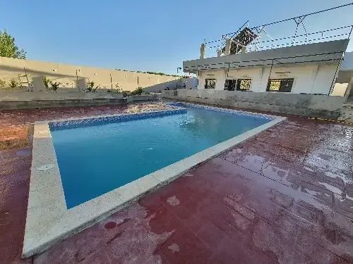 مزرعة مميزة مافي متلها للايجار