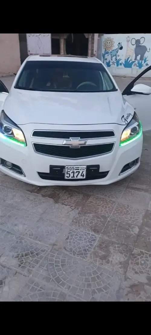 لعشاق السيارات المميزة .......شفيرولييه ......خالية برا جوا ....مواصفات مميزة .....