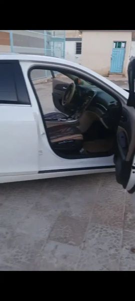لعشاق السيارات المميزة .......شفيرولييه ......خالية برا جوا ....مواصفات مميزة .....