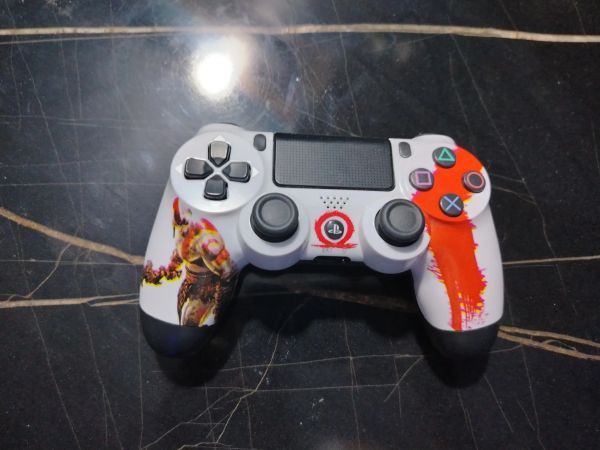 جهاز ps4 fat