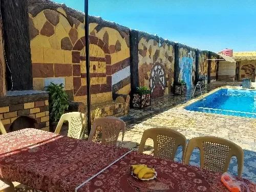 مزرعة طريق حمص من جهة سريحين