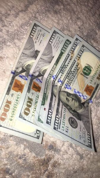 فرصة عمل عبر الإنترنت