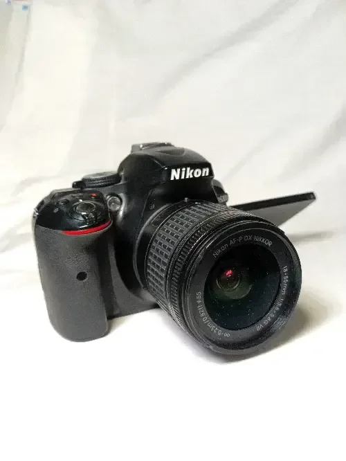 كاميرا نيكون D5300