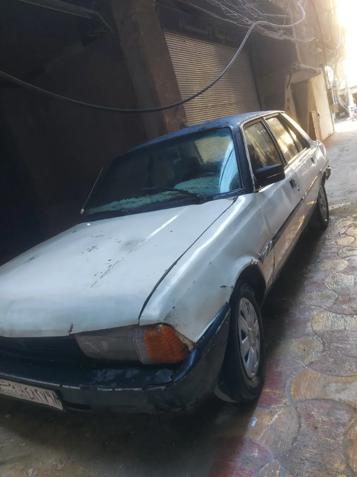 بيجو ٣٠٥ موديل 1981