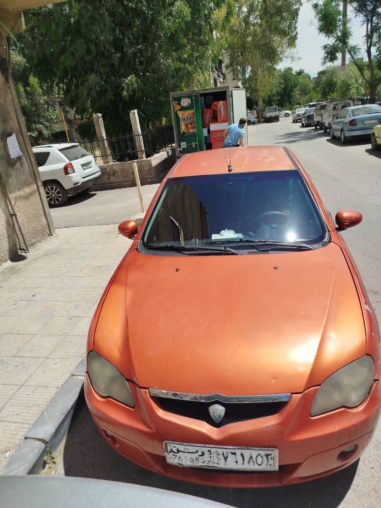 بروتون خالية