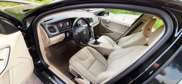 Volvo S60 T3