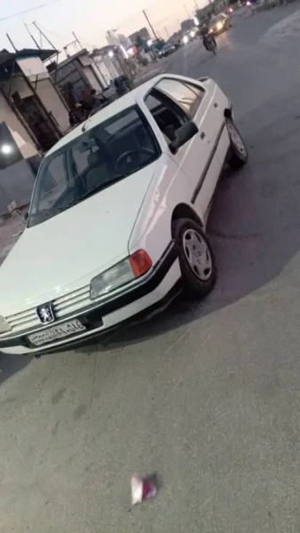 بيجو 405.=====ولااروع بسعر جداا مميز