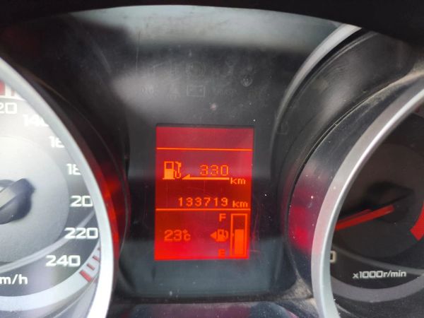 Mitsubishi Lancer 2009/2010 مالك واحد من الوكالة