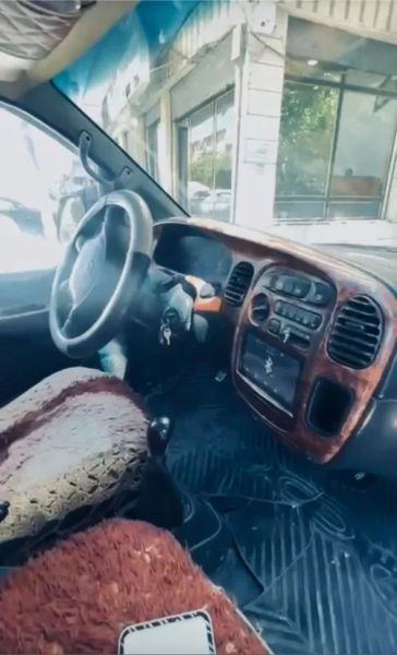 فان 98 للرواق. جاهز للفراغ