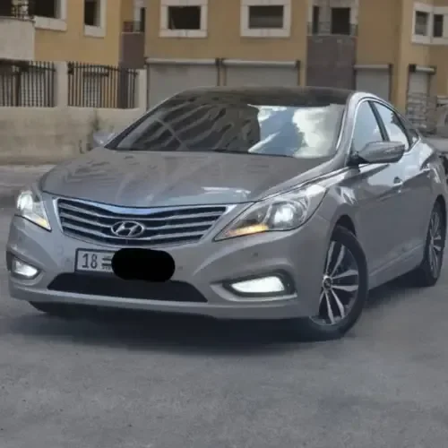 أزيرا فل رقم واحد 2012