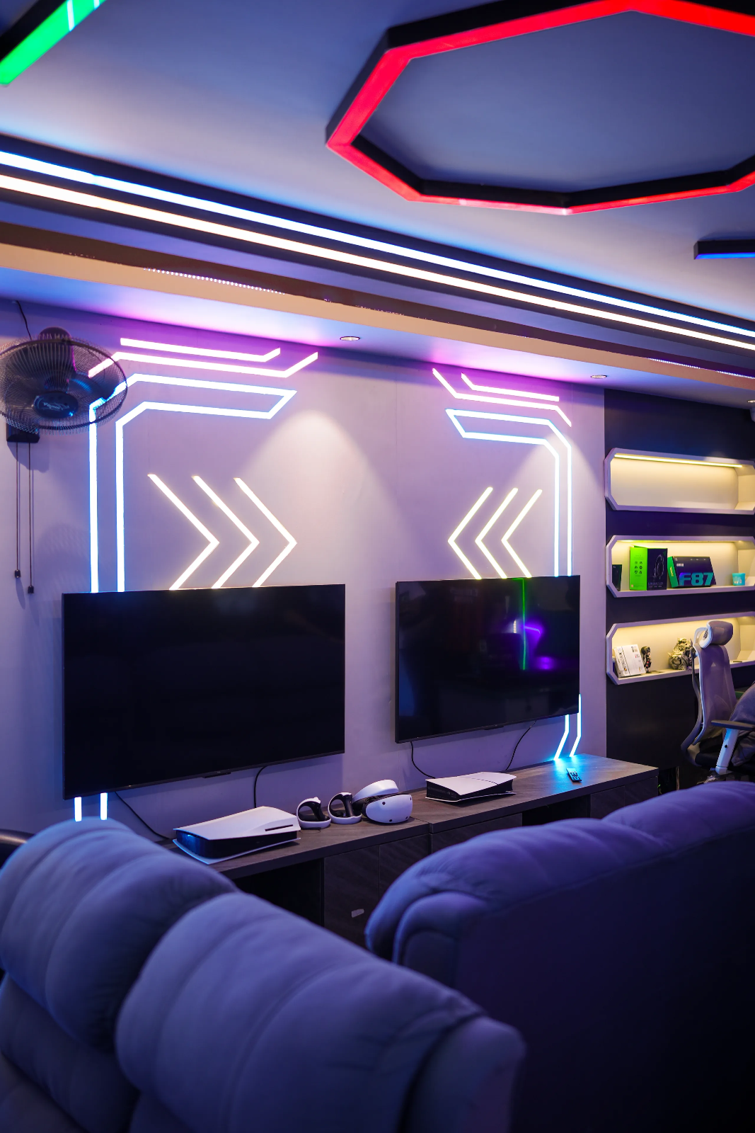 IMMORTAL GAMING CAFE 4