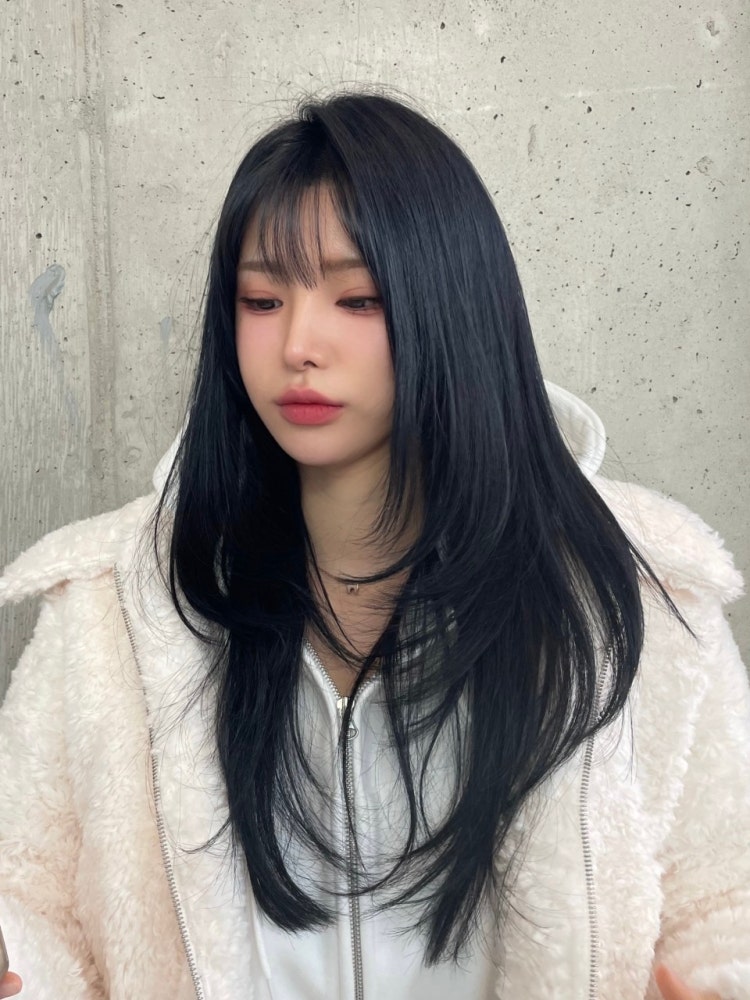 다크블루 허그컷 레이어드컷 