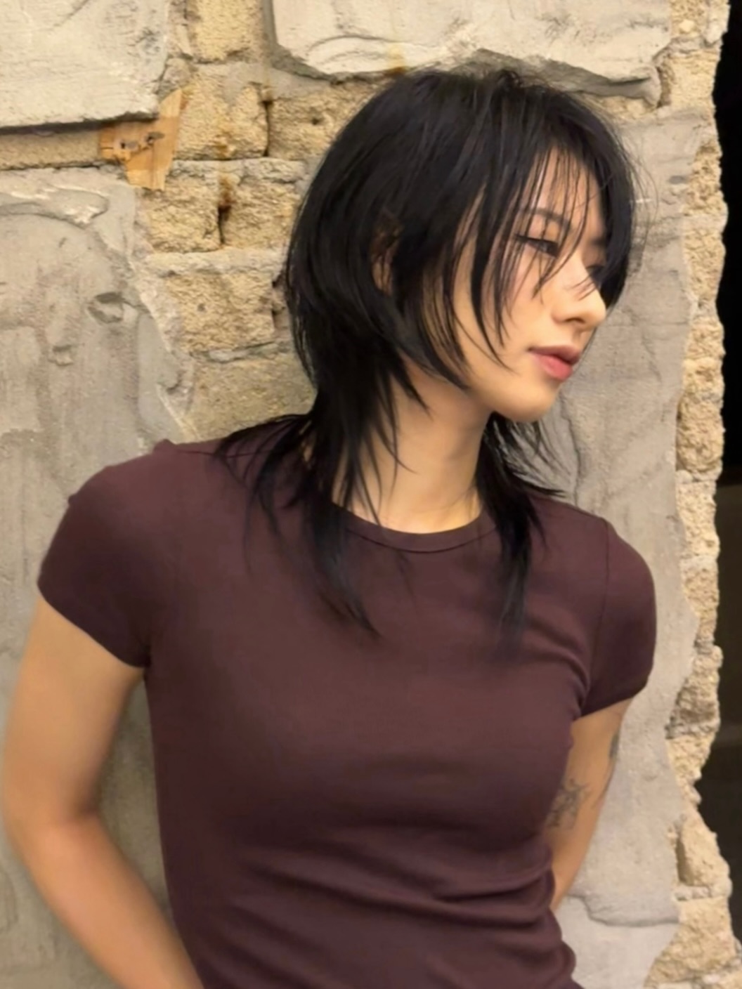 슬릭펌 + 샤기컷

러프하게 흐트러지되 지저분하지 않게, 차분한 슬릭펌으로 정돈한 샤기컷이에요.