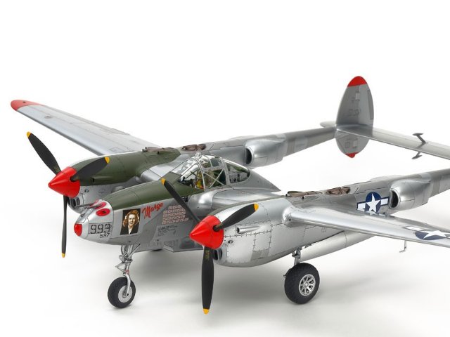1/48　ロッキード P38-J ライトニング メタリックエディション