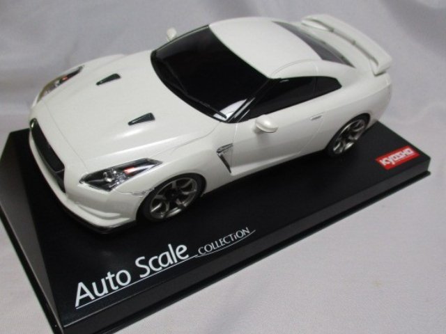 日産スカイラインGT-R（R35）