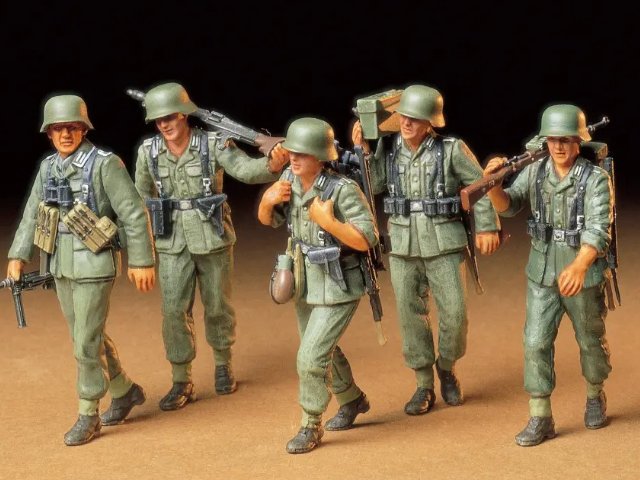 1/35 MM ドイツ機関銃チーム「行軍」セット