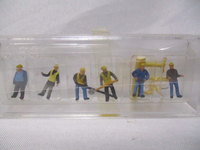 道路工事人