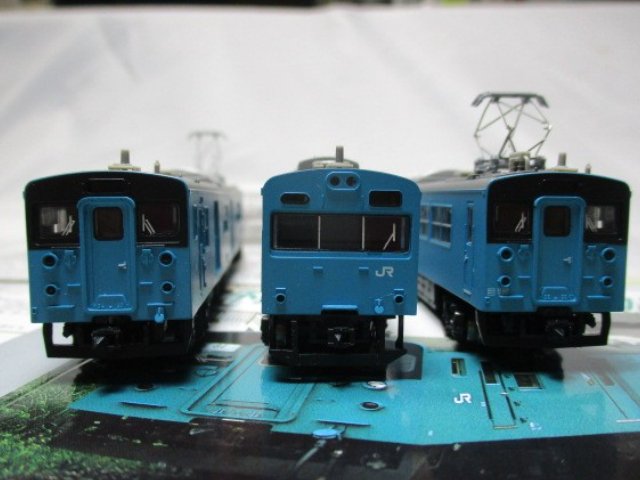 A-3683　クモハ123-5.6・クハ103-194阪和線羽衣支線　３両セット