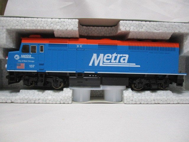 37-6571　F40PH シカゴ・メトラCity of West Chicago #137