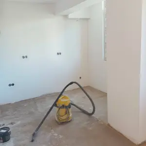Машинно шлайфане на стени