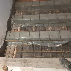 Баня пакетна цена  - Полагане на дълбокопроникващ грунд по стени и таван; Полагане на мазилка и изправяне на стени; Полагане на грунд-бетонконтакт по под; Полагане на замазка и задаване на наклон на под; Полагане на хидроизолация, включително на хидроизолационни ленти по ъгли; Монтаж гранитогрес на пода, вкл. фугиране; Монтаж на гранитогрес по стени, вкл. фугиране;