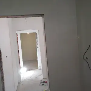 Монтаж на гранитогрес по стени, вкл.фугиране