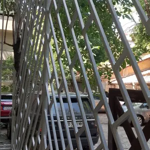 [S02394] - Оборище - Михаил - Подготовка и боядисване на метални предпазни решетки - Боядисване на предпазни решетки