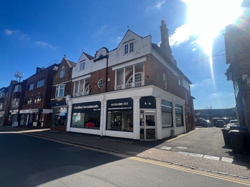 Property frontage in Gerrards Cross where the interceptor blockage occurred.
