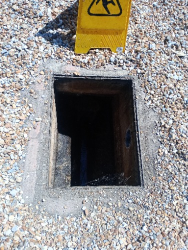 Foul water overflowing due to a blocked drain in BN17 Littlehampton.