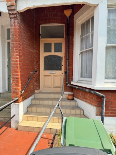 Site attendance in Hornsey where CCTV survey access was checked and no manholes were found on the property.