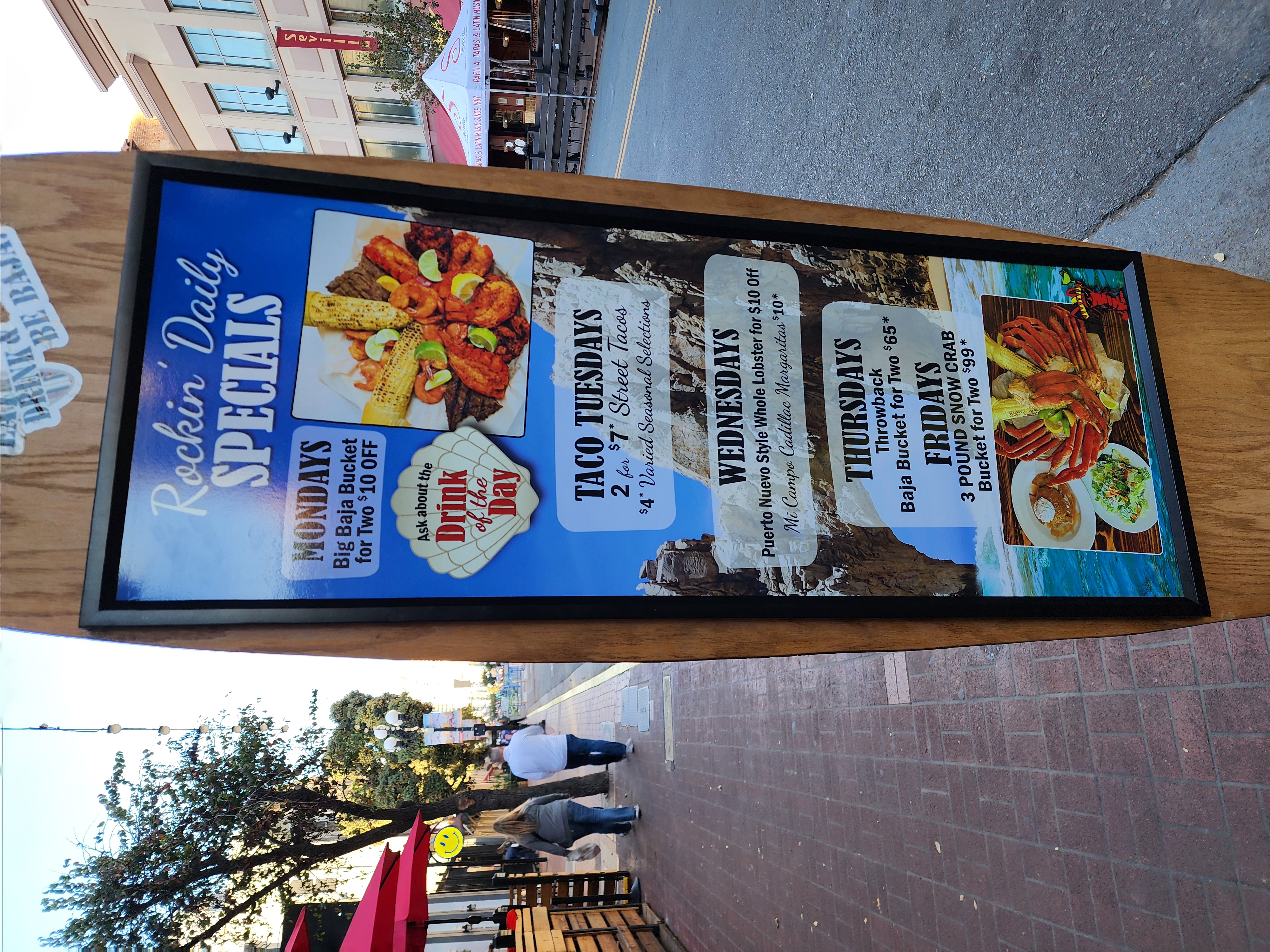 Rockin' Baja Lobster - Gaslamp photo 2