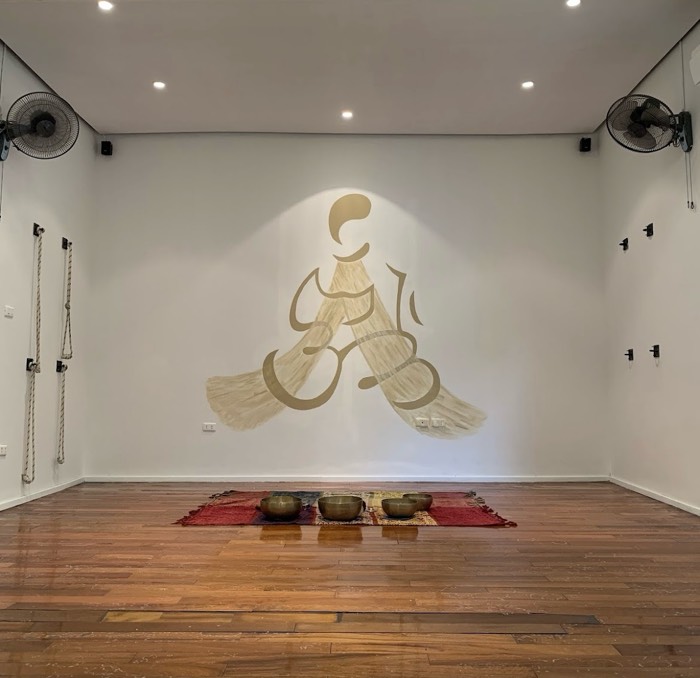 Om Hanoi: Yoga & Cafe