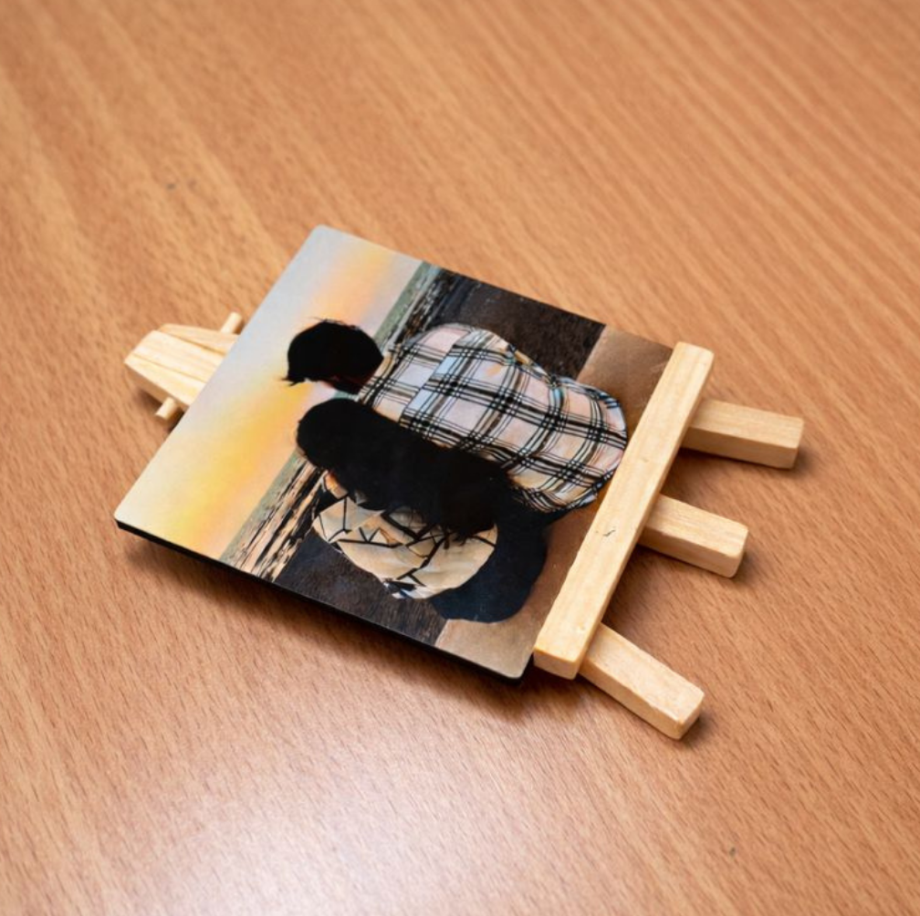 customize acrylic photo with stand