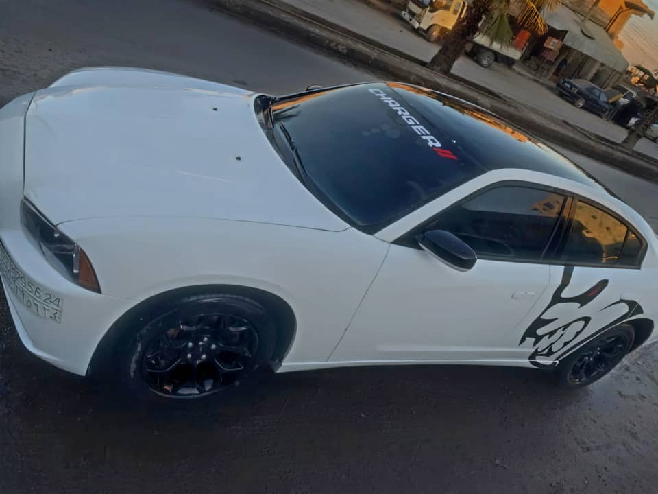 دوج تشارجر بسعر نااااااااااااار 