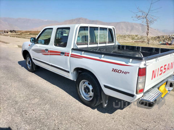 نيسان بيكاب موديل 2008 ياباني بوياغي نيه 