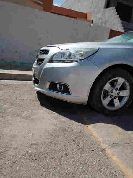 Chevrolet malibu 2013 LT 

ڕەنگی سلڤەری بریسکدار م - 5