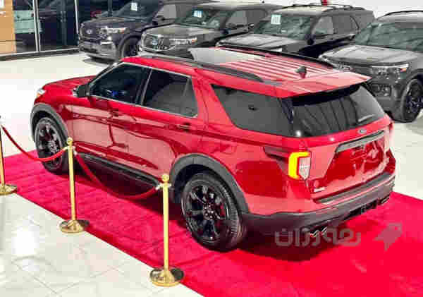 Ford Explorer ST - 3