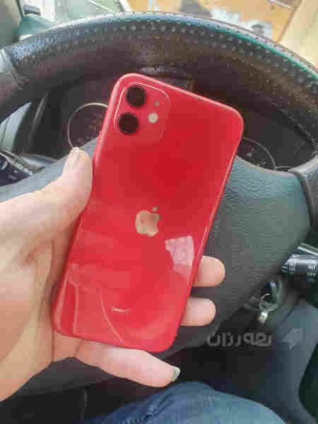 ئایفۆن یانزە دووکامێرا