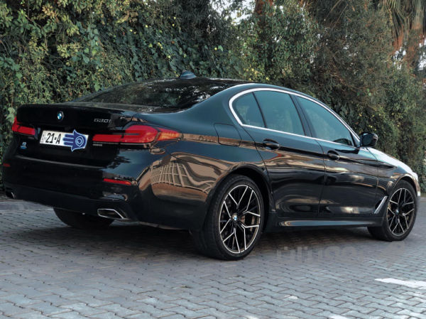 Bmw  530i  2022  V4  2.0 turbo - 2