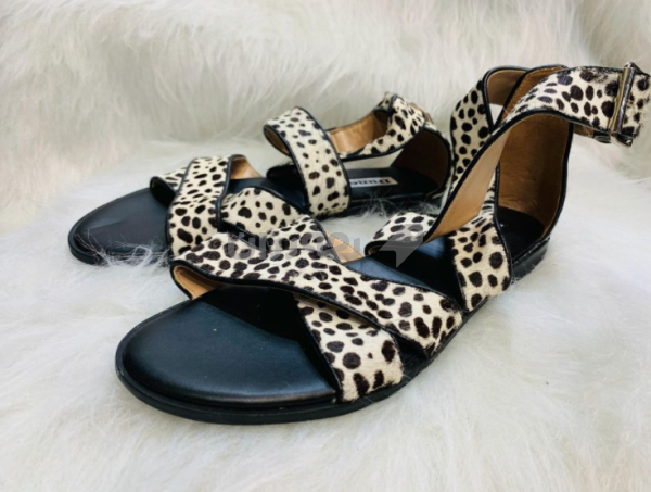 پێڵاوی ئەوروپی ئافرەتان 