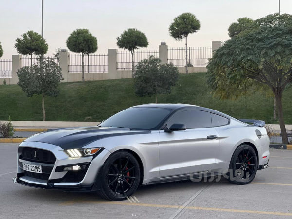 Ford mustang 2017 