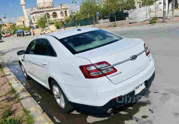 Ford taurus 2017 se - 4